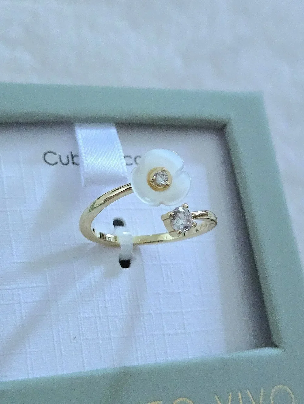 Argento Vivo Flower and Cubic Zirconia Bypass🔁 Ring💍